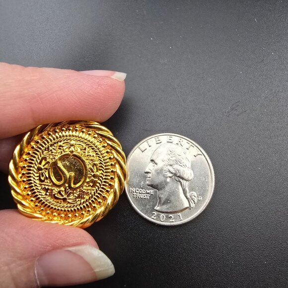 St. Johns Vintage Gold Tone Clip Earrings Coin-Like Twisted Rope Edge Elegant - Picture 10 of 10